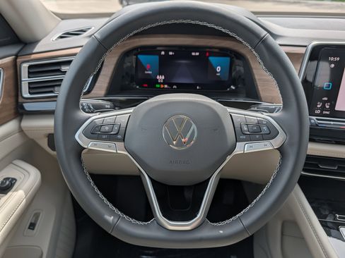 New 2026 Volkswagen Atlas SE AWD/4WD image 9