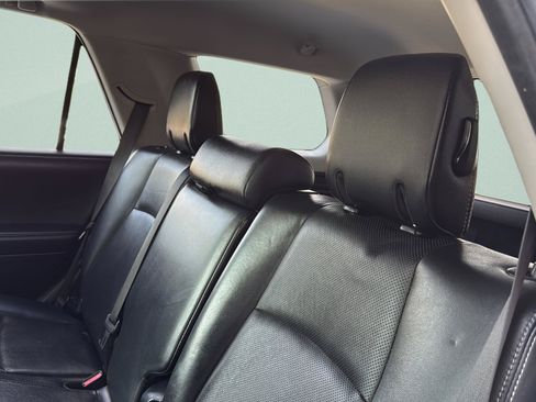 Used 2018 Toyota 4Runner Limited AWD/4WD image 22