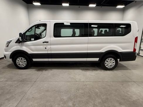 Certified 2023 Ford Transit 350 XLT RWD image 8