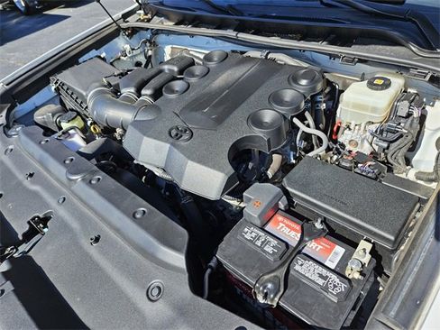 Used 2018 Toyota 4Runner TRD Pro image 19