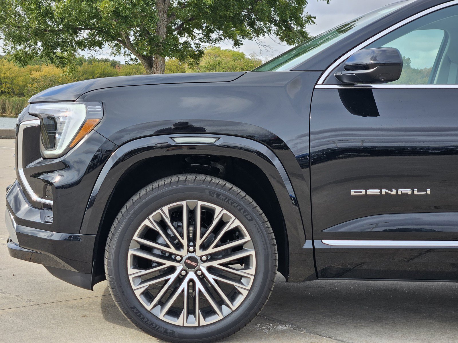 New 2027 GMC Terrain Denali AWD/4WD image 6