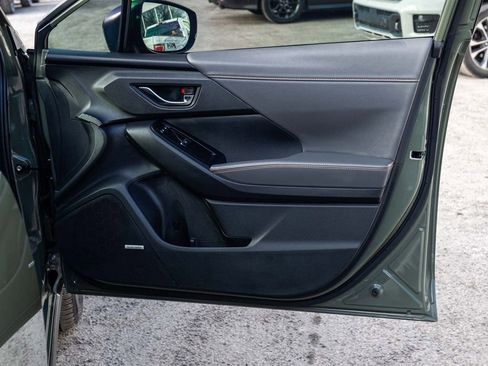 Used 2025 Subaru Crosstrek 2.5i Limited w/ Crosstrek Mirror Package image 13