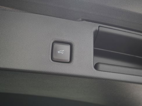 Used 2020 Ford Escape SE Sport AWD/4WD image 11