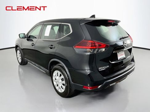 Used 2020 Nissan Rogue S FWD image 9