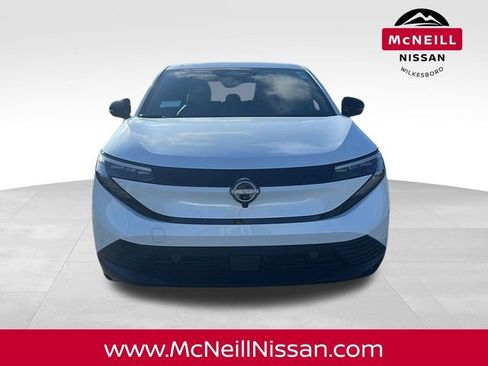 New 2026 Nissan Leaf SV+ w/ Floor Mat Package (SV+) image 2