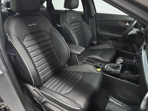 Used 2024 Kia Forte GT-Line w/ GT-Line Premium Package FWD image 15