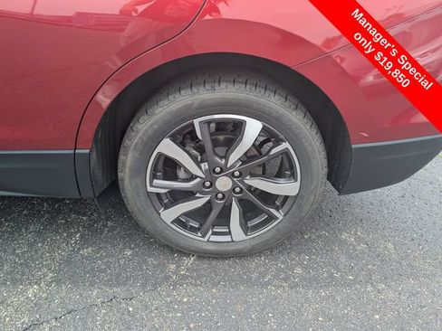 Used 2023 Chevrolet Equinox Premier AWD/4WD image 23