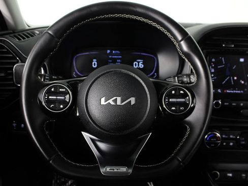 Used 2023 Kia Soul GT-Line FWD image 9