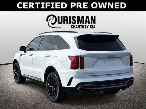 Used 2023 Kia Sorento SX image 4