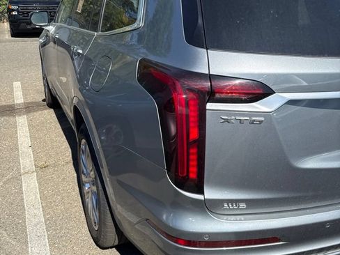 Used 2024 Cadillac XT6 Premium Luxury w/ Technology Package AWD/4WD image 10