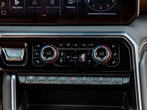 Used 2026 GMC Sierra 2500 Denali Ultimate image 27