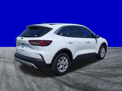 Certified 2024 Ford Escape Active FWD image 4