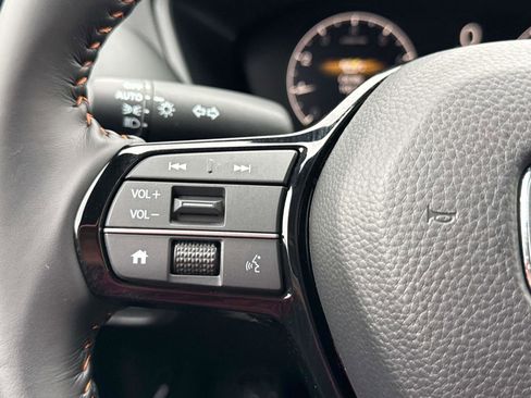 Certified 2026 Honda HR-V Sport image 9