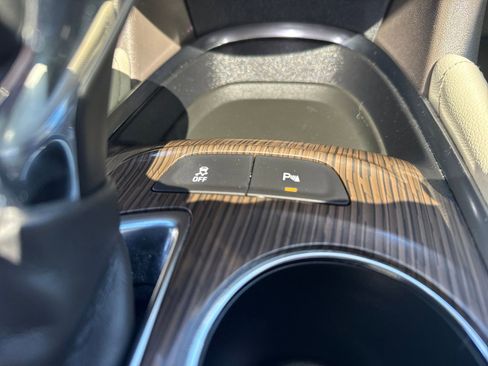Used 2024 Chevrolet Malibu LT FWD image 26