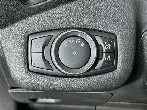 Used 2017 Ford Escape SE w/ SE Leather Comfort Package FWD image 17