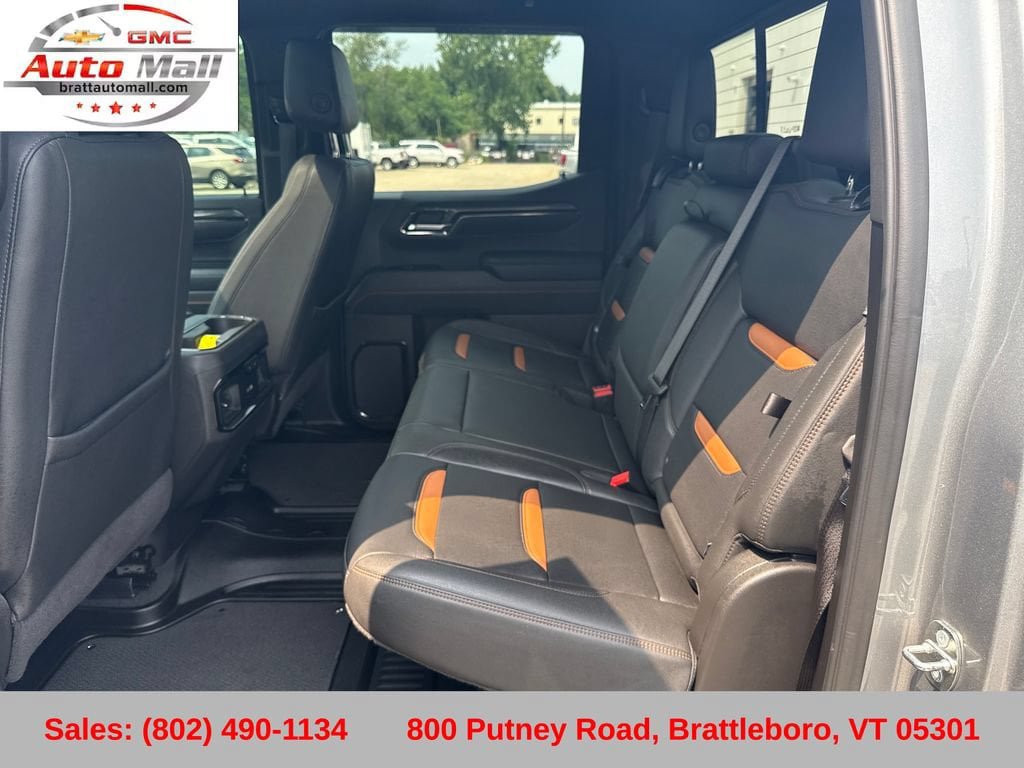 Used 2024 GMC Sierra 1500 AT4 w/ Technology Package AWD/4WD image 27