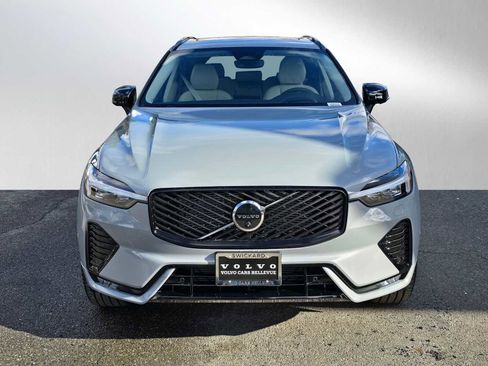 New 2026 Volvo XC60 B5 Ultra w/ Protection Package Premier image 8