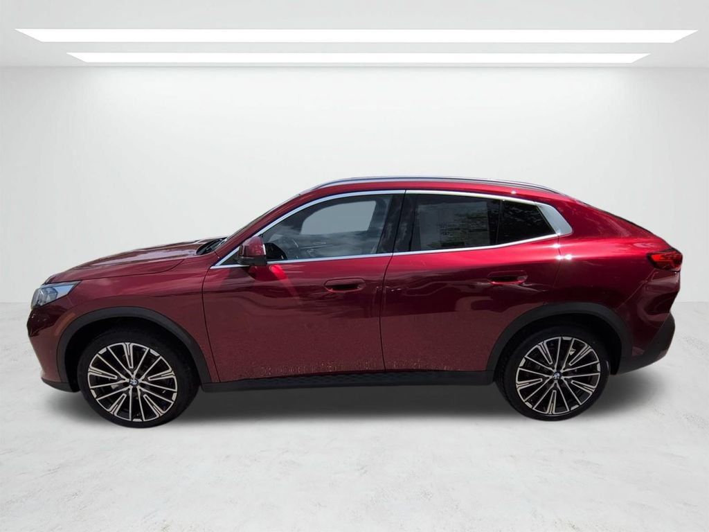 New 2026 BMW X2 xDrive28i w/ Technology Package AWD/4WD image 7