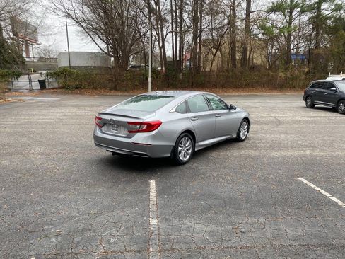 Used 2018 Honda Accord LX image 8