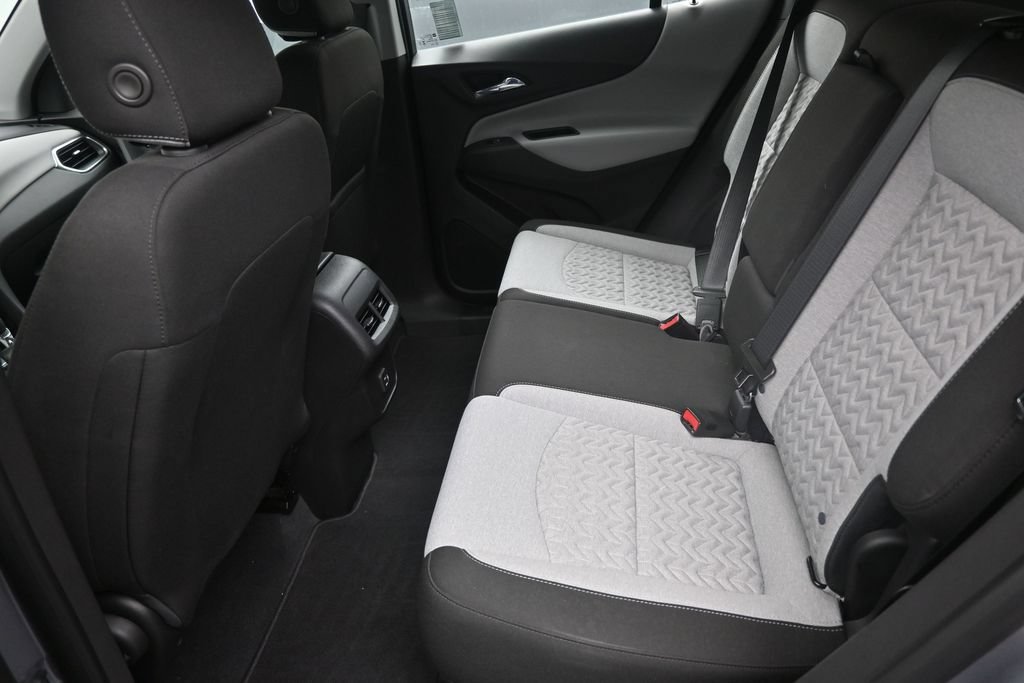 Used 2024 Chevrolet Equinox LS FWD image 14