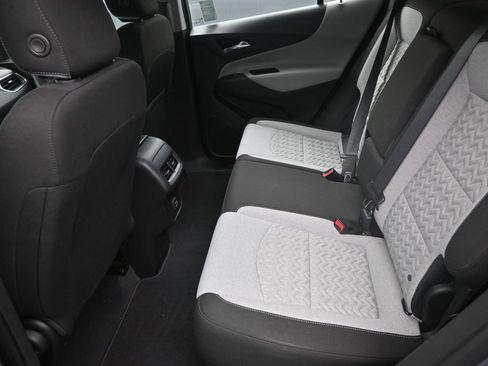 Used 2024 Chevrolet Equinox LS FWD image 14