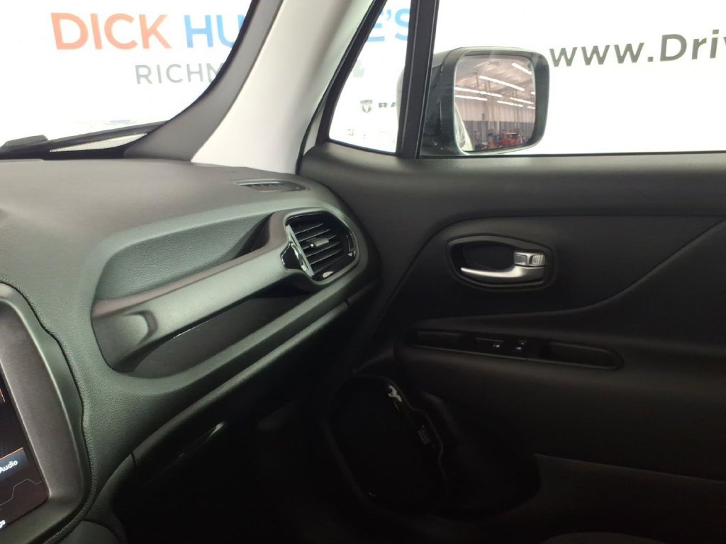 Used 2023 Jeep Renegade Altitude AWD/4WD image 24
