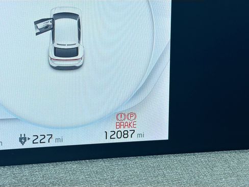 Used 2024 Kia EV6 Wind w/ Wind Technology Package AWD/4WD image 19