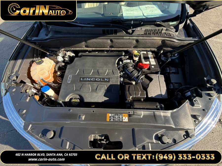 Used 2016 Lincoln MKX Reserve w/ Technology Package FWD image 33