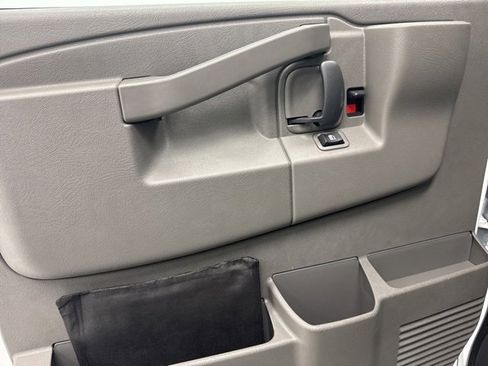 New 2026 Chevrolet Express 3500 w/ Power Convenience Package image 9