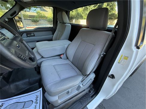 Used 2014 Ford F150 XL w/ Equipment Group 101A Mid RWD image 8