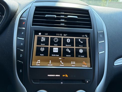 Used 2019 Lincoln MKC Premiere AWD/4WD image 15