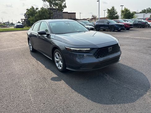 Used 2024 Honda Accord LX image 15