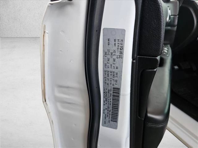 Used 2020 Jeep Grand Cherokee Altitude AWD/4WD image 25
