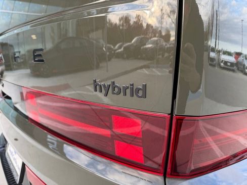 Used 2025 Hyundai Santa Fe Calligraphy FWD image 44
