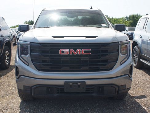 Used 2024 GMC Sierra 1500 Pro w/ Graphite Edition AWD/4WD image 2