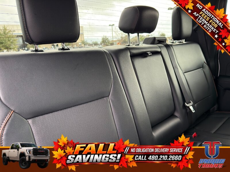Used 2025 Ford F350 Lariat w/ FX4 Off-Road Package AWD/4WD image 26