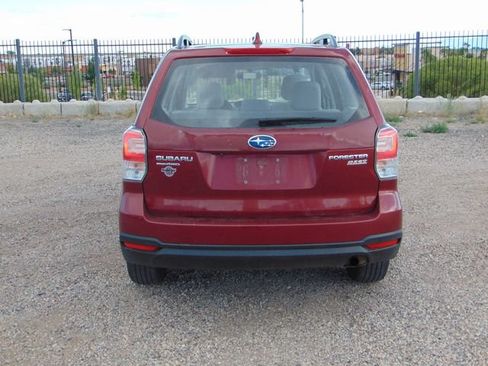 Used 2017 Subaru Forester 2.5i w/ Alloy Wheel Package AWD/4WD image 5