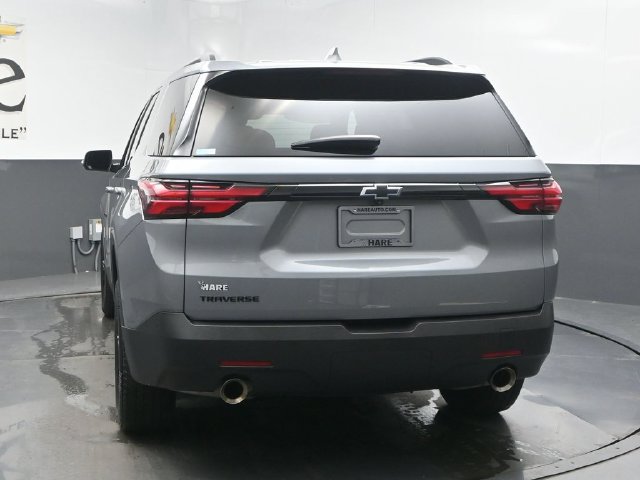 Used 2023 Chevrolet Traverse LS w/ Midnight/Sport Edition FWD image 41