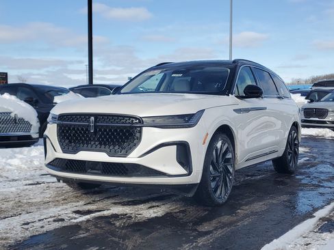 New 2026 Lincoln Nautilus Black Label w/ Jet Appearance Package image 2