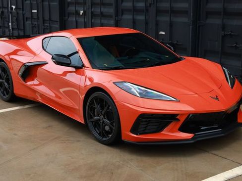 Used 2020 Chevrolet Corvette Stingray Premium Cpe w/ 3LT Preferred Equipment Group RWD image 14