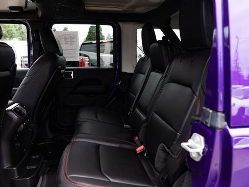 Used 2026 Jeep Wrangler Unlimited Rubicon w/ Safety Group AWD/4WD image 19