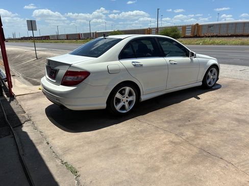 Used 2010 Mercedes-Benz C 300 Sedan w/ Premium 1 Pkg image 18