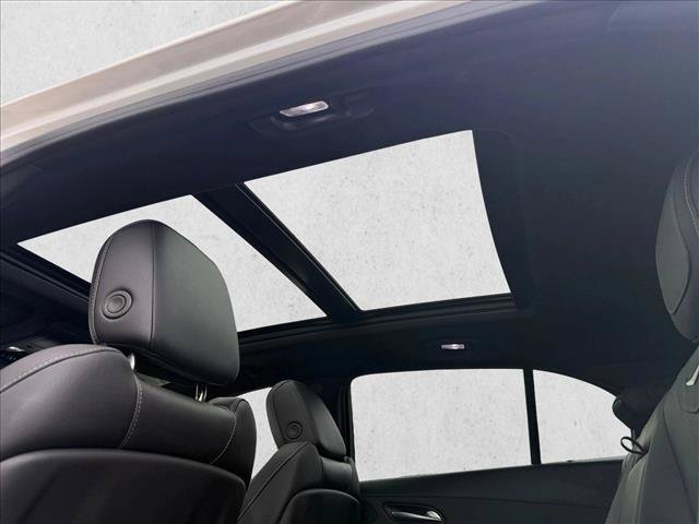 Used 2024 Cadillac XT4 Premium Luxury FWD image 21