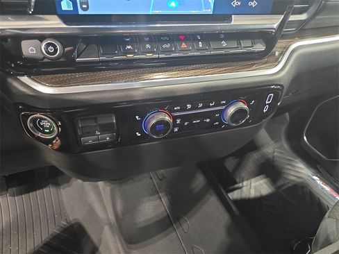 Used 2026 Chevrolet Silverado 1500 RST image 24