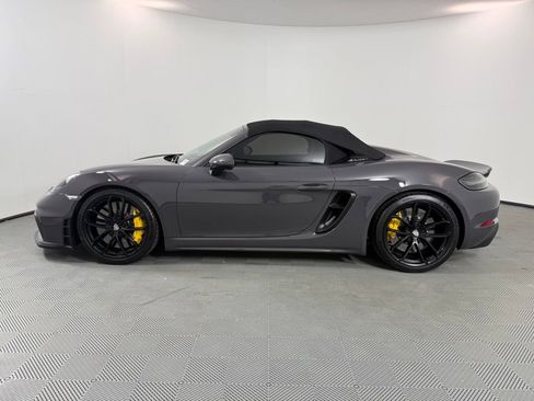 Certified 2023 Porsche 718 Boxster Spyder image 2