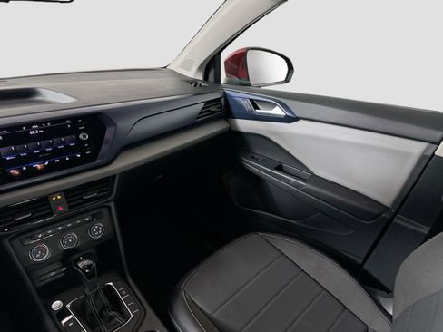 Used 2022 Volkswagen Taos SE image 22