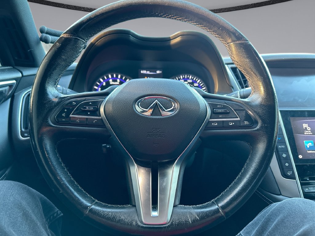 Used 2018 INFINITI Q60 3.0t Luxe w/ Sensory Package 3.0T Luxe AWD/4WD image 16