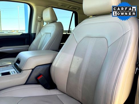 Used 2024 Ford Expedition Max Limited image 12