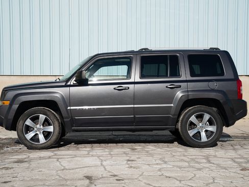 Used 2017 Jeep Patriot High Altitude image 6