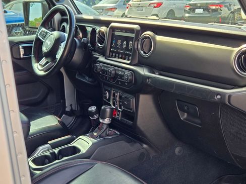 Used 2022 Jeep Gladiator Rubicon w/ LED Lighting Group image 10